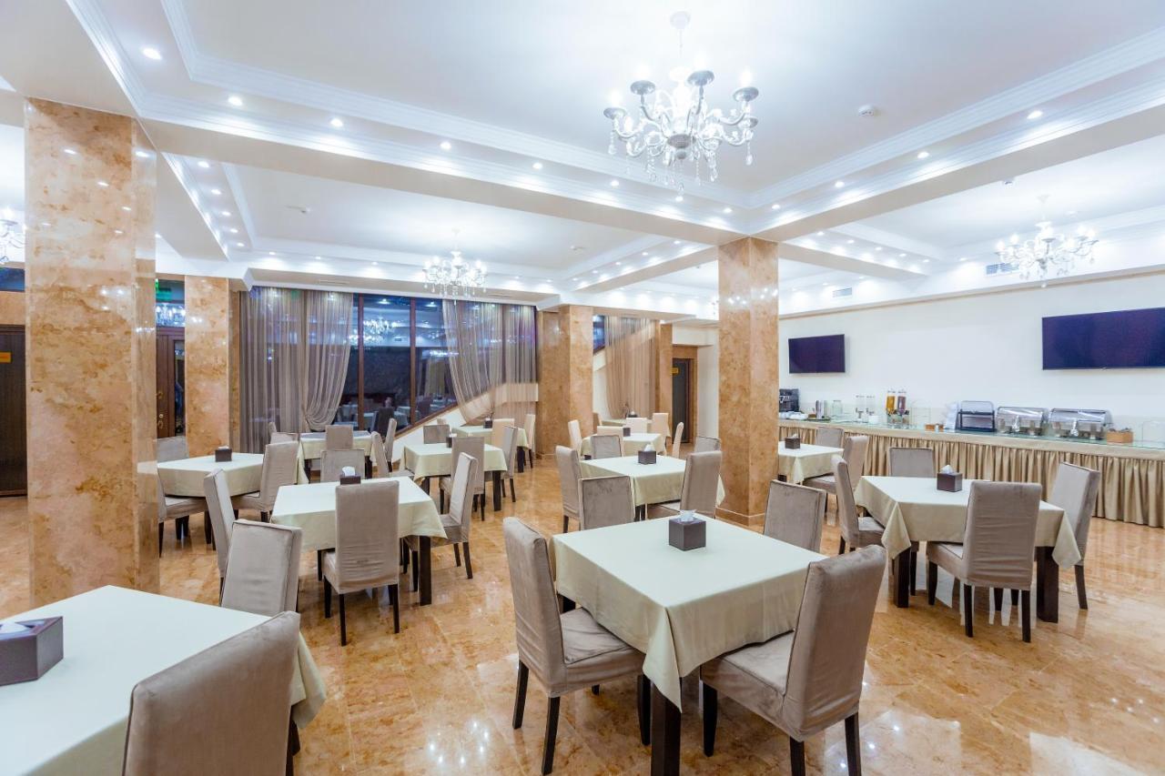 צ'יסינאו Ambassador Hotel מראה חיצוני תמונה